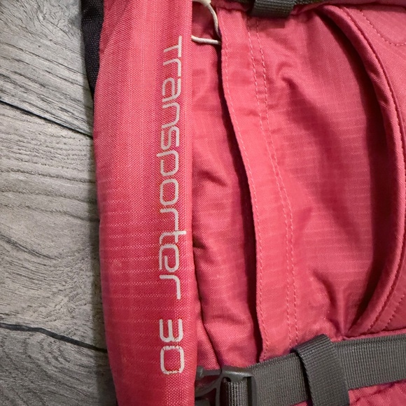 Osprey Transporter 30 - Picture 3 of 3